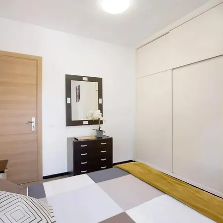 Lovely In 72 M² Near Beaches Apartman Santa Cruz de Tenerife