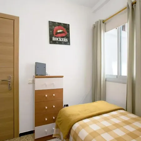 Appartamento Lovely In 72 M² Near Beaches *