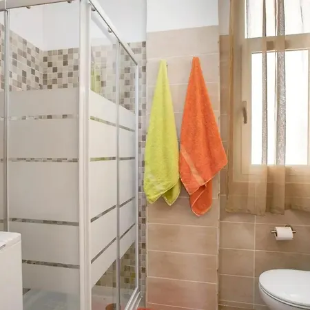 Lovely In 72 M² Near Beaches Appartamento