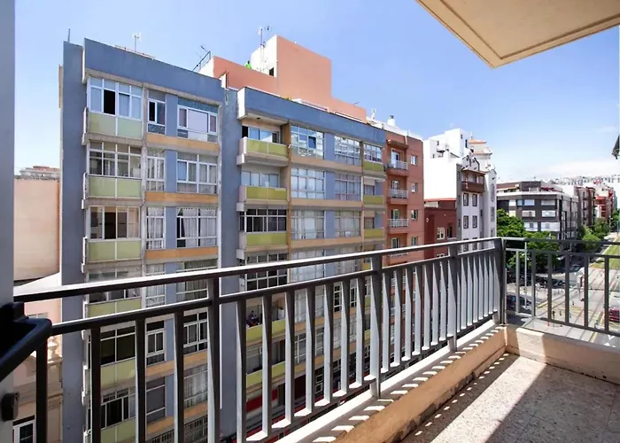 Lovely In 72 M² Near Beaches *